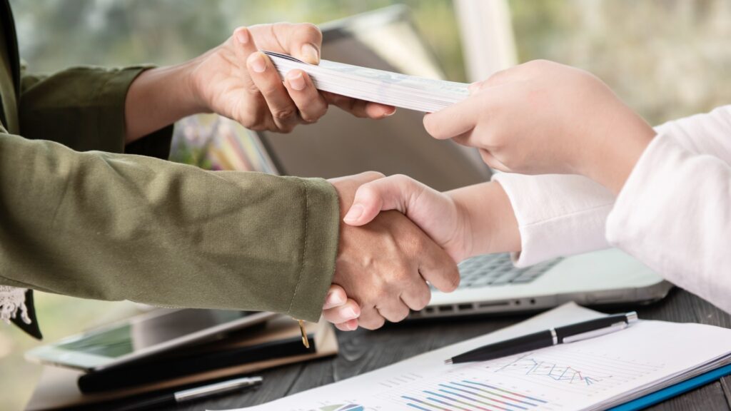 Cómo negociar tu salario en Colombia